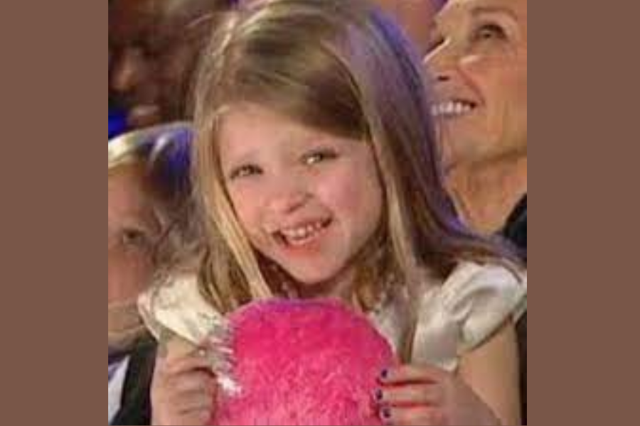 Murphy Claire Levesque Biography, Early Life, Education, Age, Height, Family, Relationship, Personal Life, Career, Net Worth and More